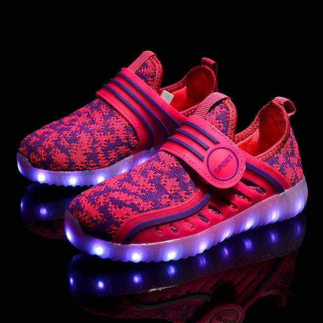 2017 Hot New Spring autumn Kids Sneakers Fashion Luminous Lighted Colorful LED lights Children Shoes Casual Flat Boy girl Shoes