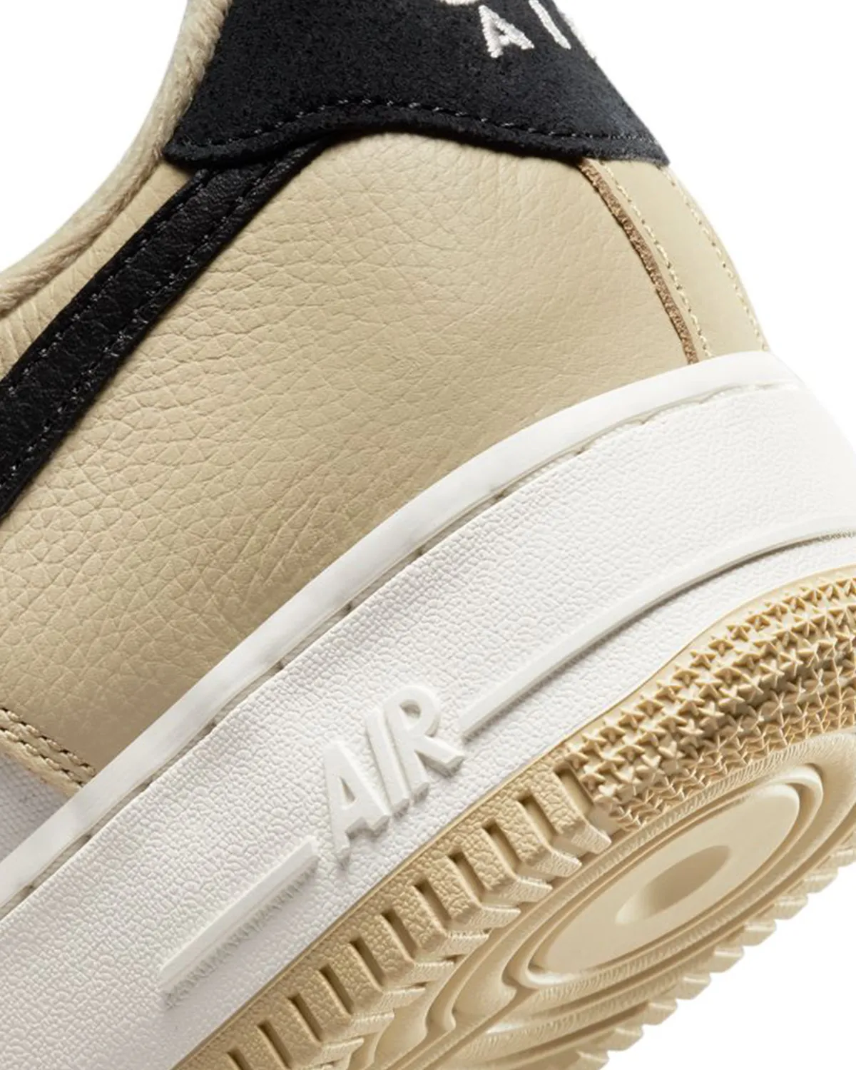 Air Force 1 '07 LX Team Gold/Black/Sail