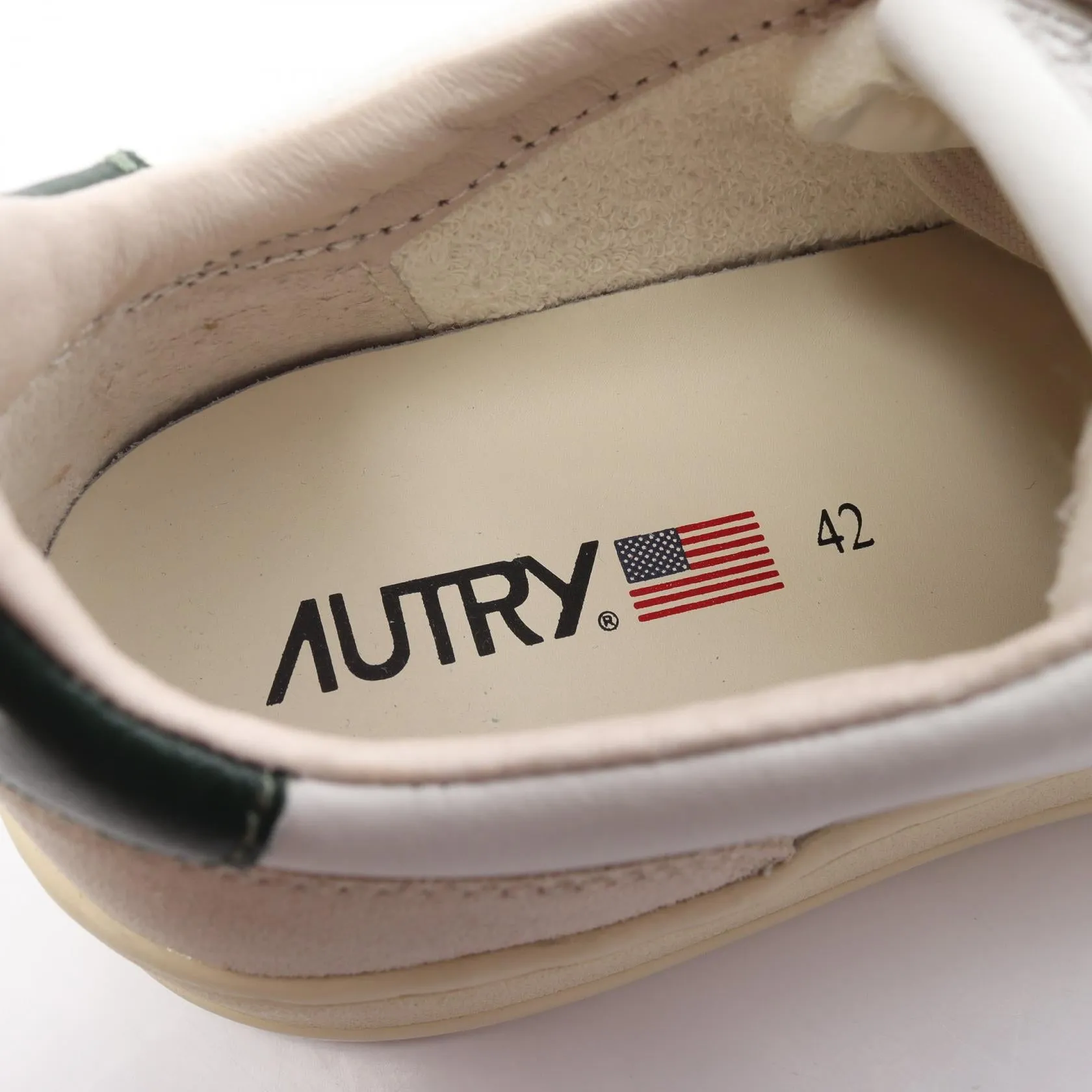 AUTRY Medalist Leather Suede Sneakers AULMLS5642