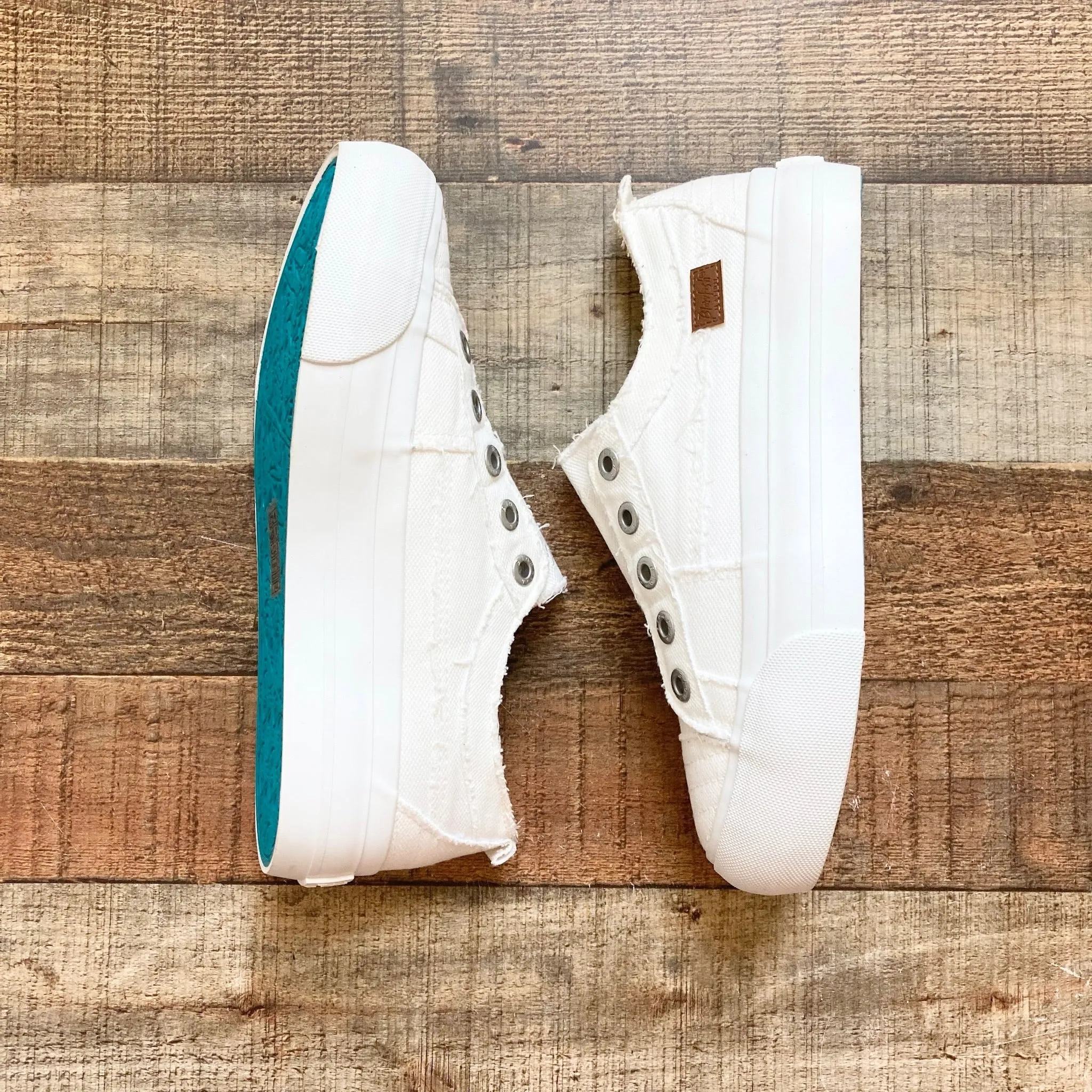 Blowfish Malibu Canvas Sneakers- Size 7.5