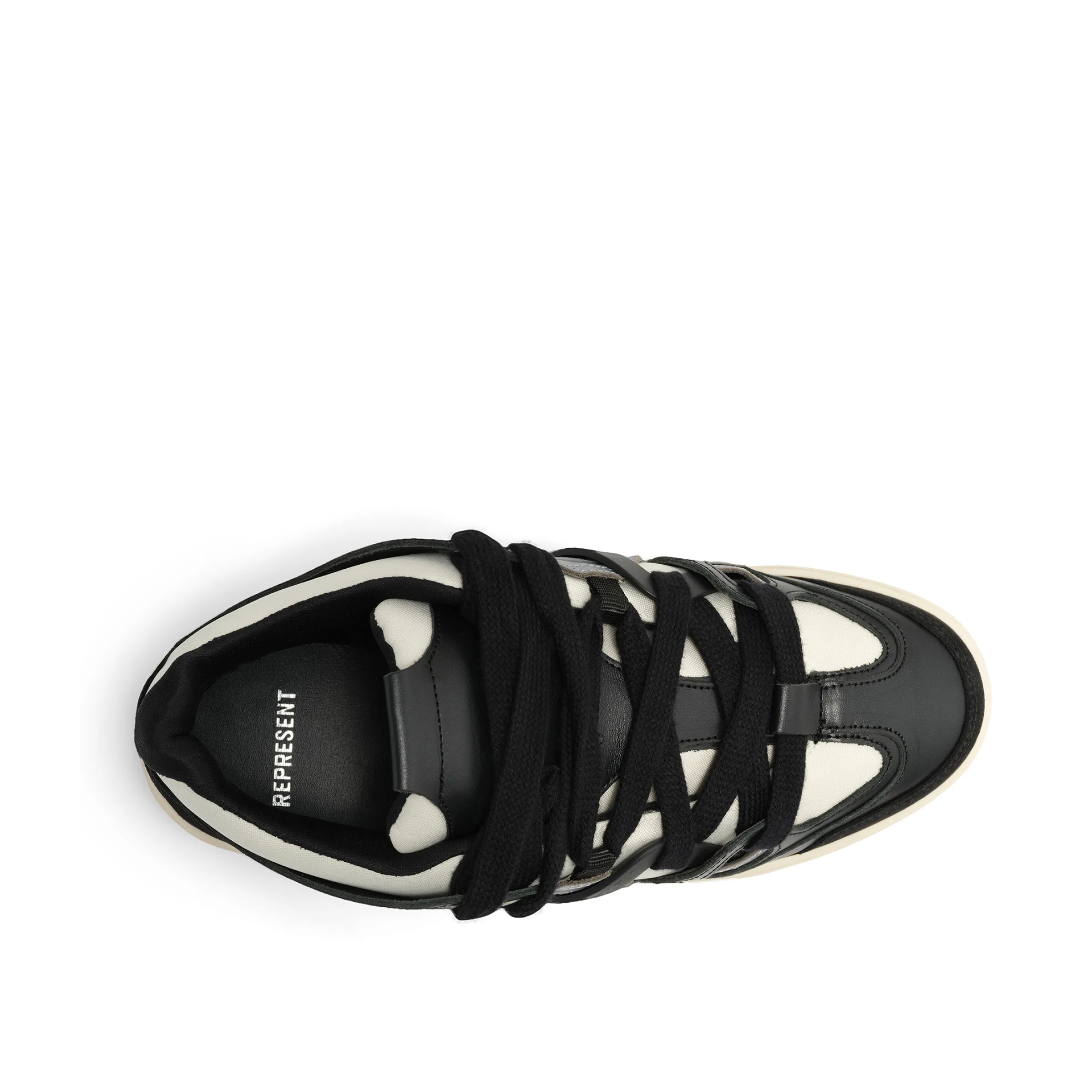 Bully Low Sneaker in Black/White