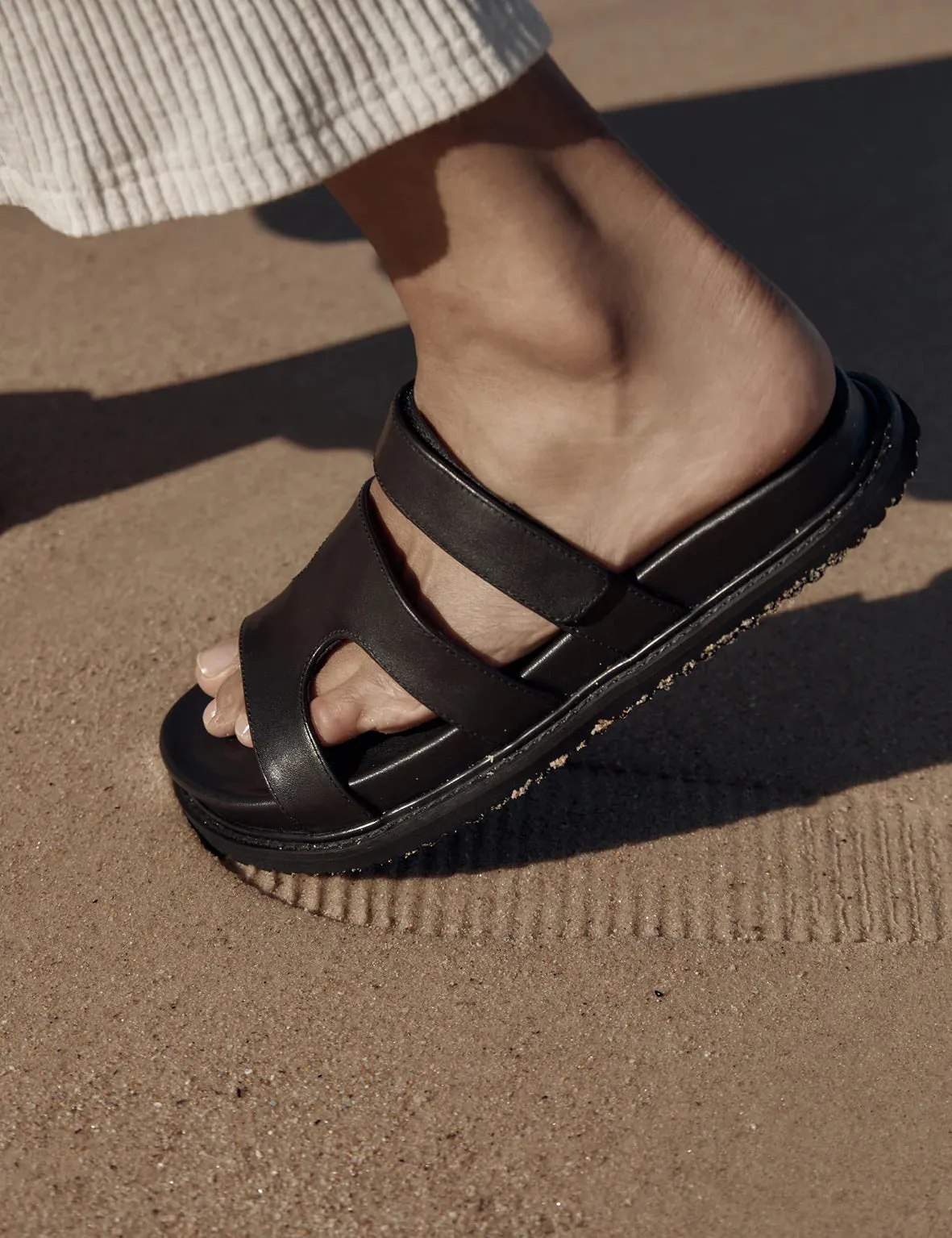 LT Sandal | Black