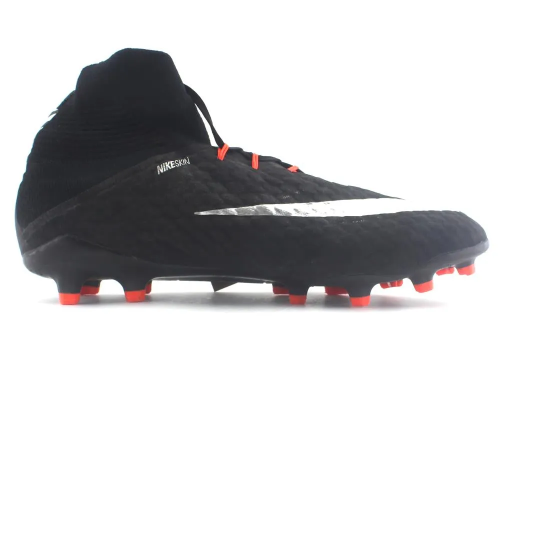 NIKE HYPERVENOM PHATAL III