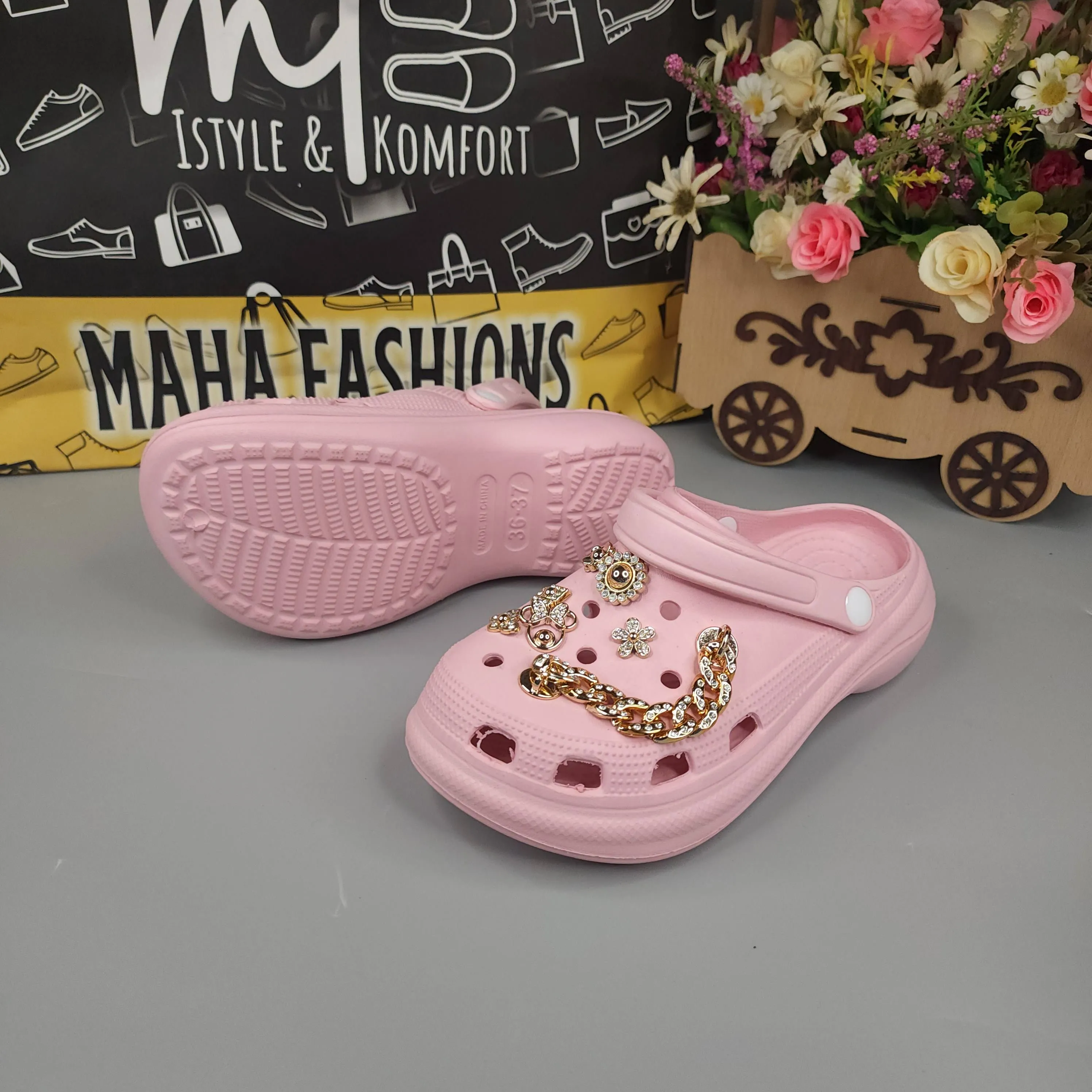 Pink Casual Slipper Sandal