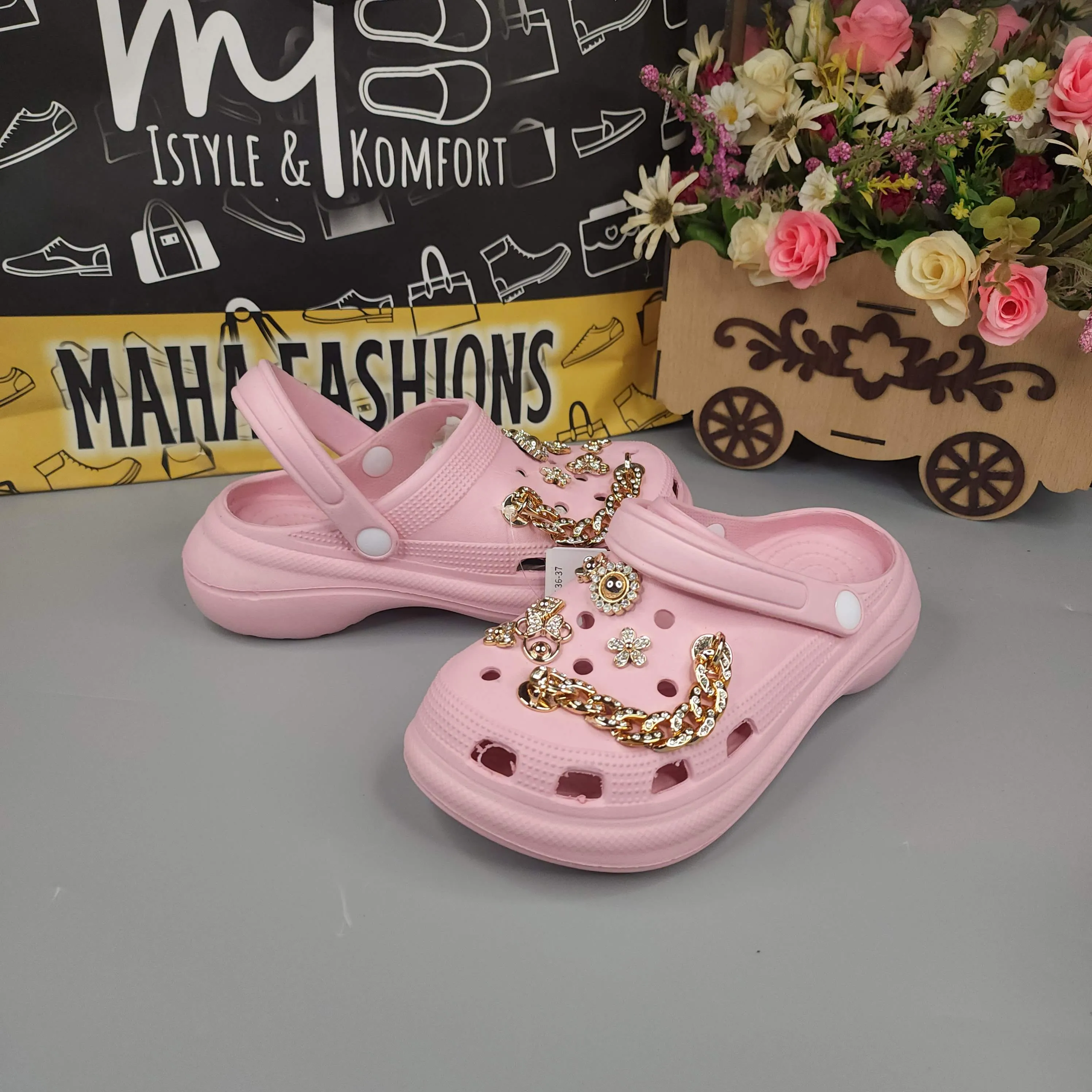 Pink Casual Slipper Sandal