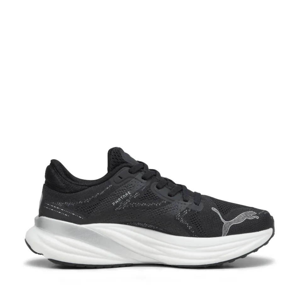 Puma Magnify Nitro 2 Men's Running Shoes in PUMA Black/White/Silver AW24