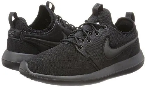 Roshe Two Running Shoe Running Shoe Black/Black/Black 9