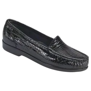 SAS Women's Simplify Slip-On Loafer in Black Croc Wide