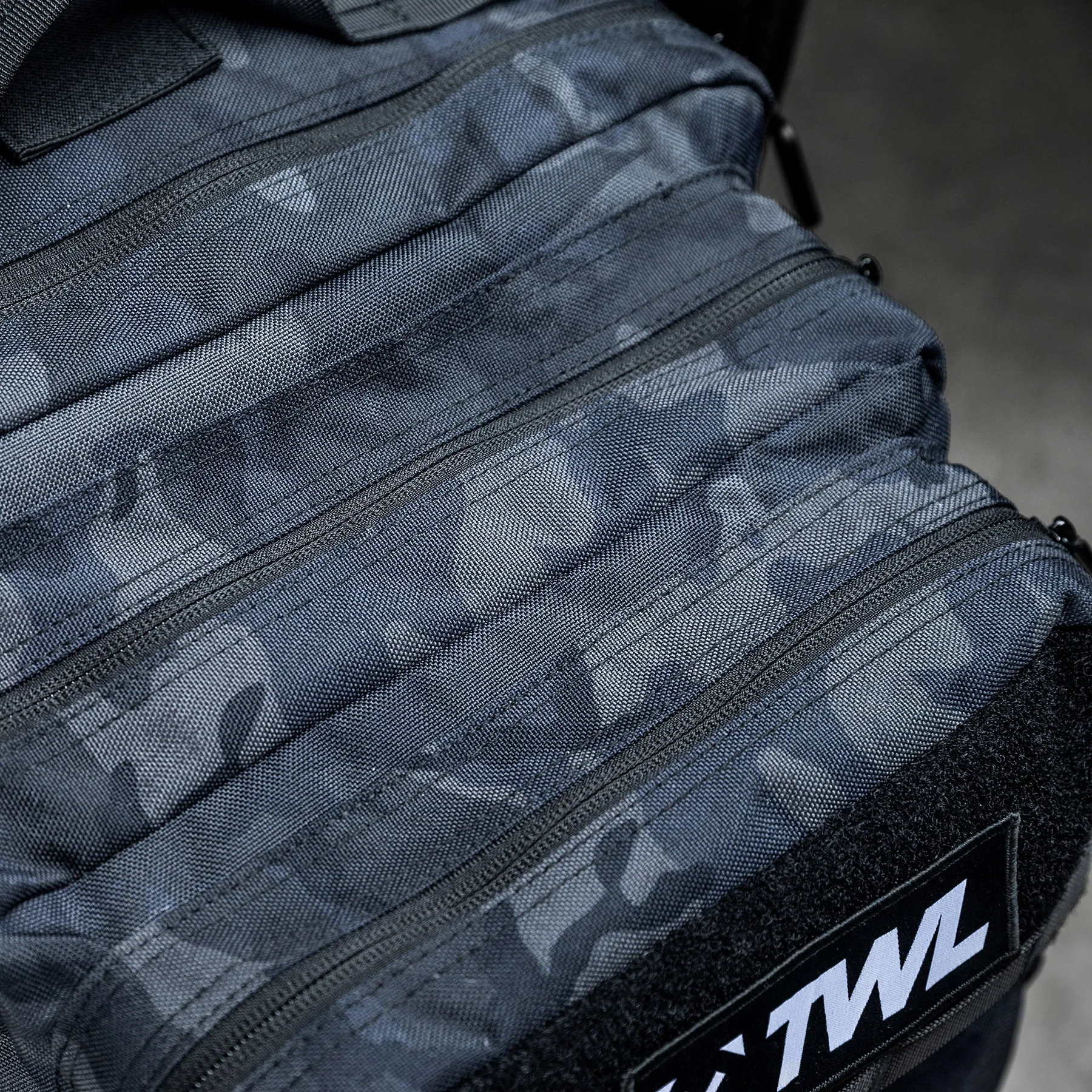 TWL - VANQUISH BACKPACK - BLACK CAMO - 47L