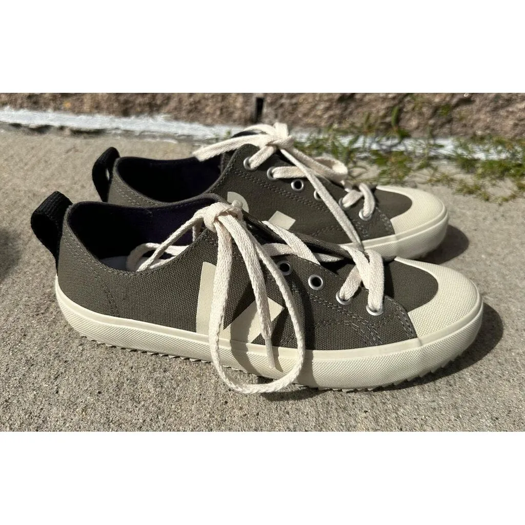 Veja Wata II Canvas Low Sneakers - Size5