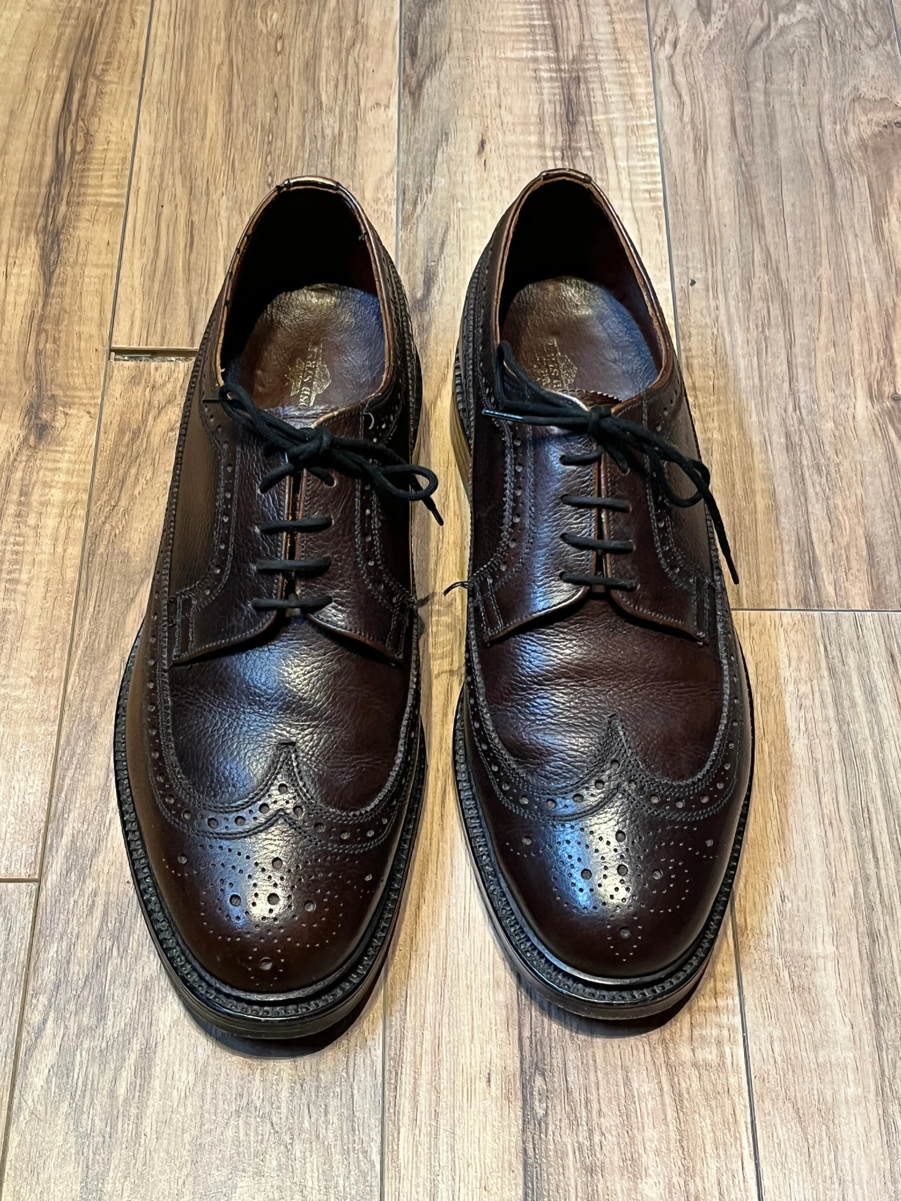 Vintage Dacks Brogue Wingtip Dark Brown Derby Shoes, Made in Canada, Size US Mens 9, EUR 42, SOLD