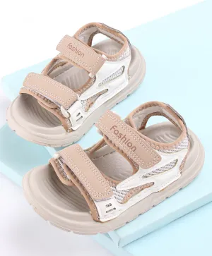 WAVES VELCRO CLOSURE SANDAL - BROWN